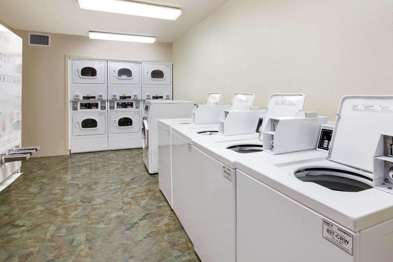 Woodspring Suites Cincinnati Fairfield Exteriör bild